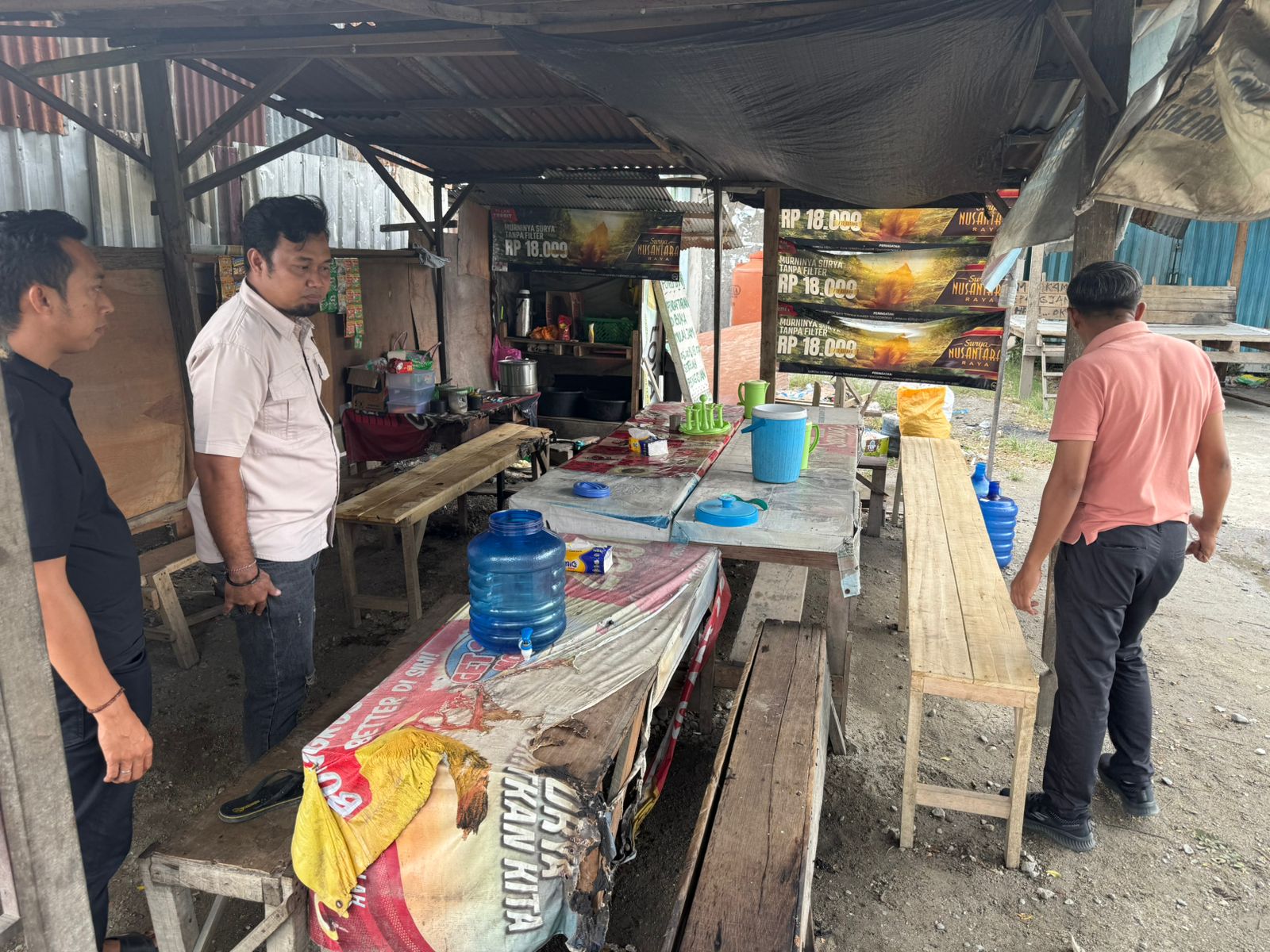 Warung tempat jualan korban. Foto:istimewa